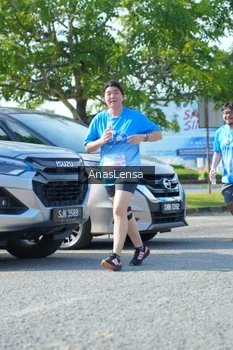 Runner Photo 3261403