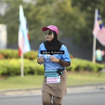 Runner Photo 3261618