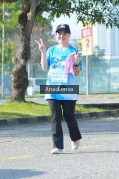Runner Photo 3261640