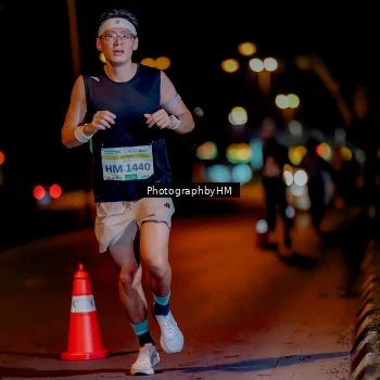 Runner Photo 3262534