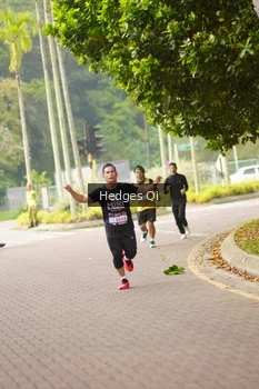 Runner Photo 3262575