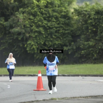 Runner Photo 3262595