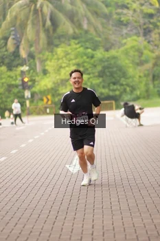 Runner Photo 3263106