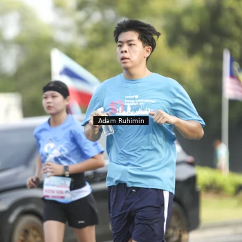 Runner Photo 3263185