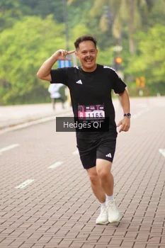 Runner Photo 3263195