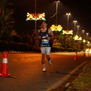 Runner Photo 3263213
