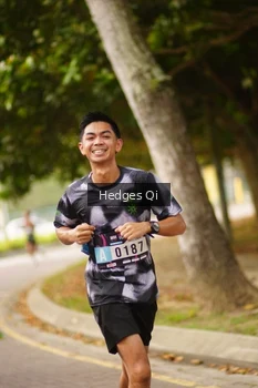 Runner Photo 3263357