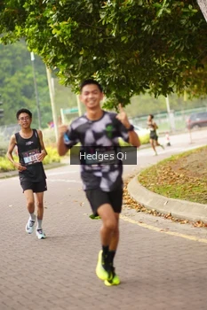 Runner Photo 3263418