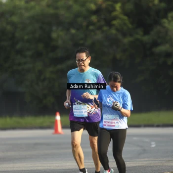 Runner Photo 3263693