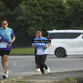 Runner Photo 3263696