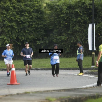 Runner Photo 3263953