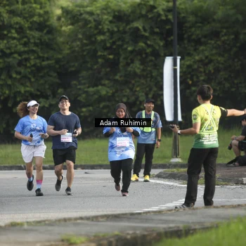 Runner Photo 3263957