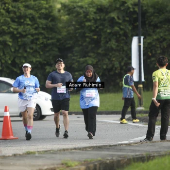 Runner Photo 3263993