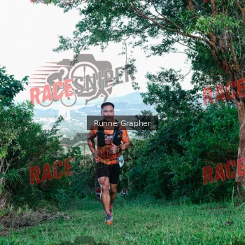 Runner Photo 326412