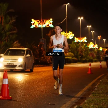 Runner Photo 3264135