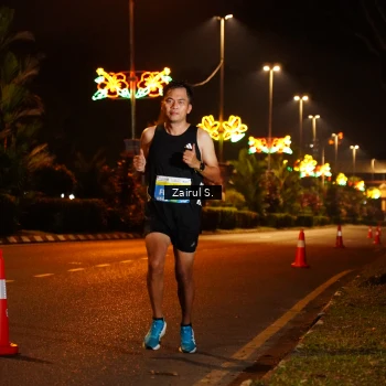 Runner Photo 3264276