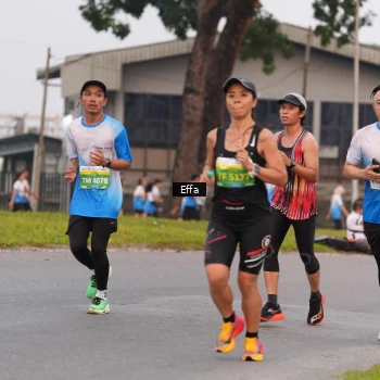 Runner Photo 3264442