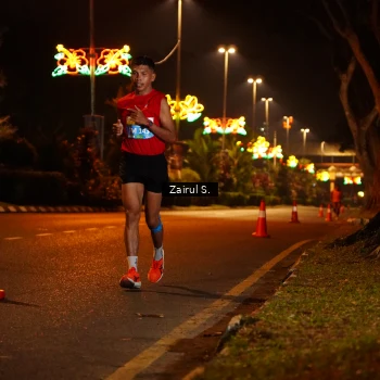 Runner Photo 3264563