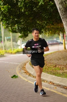 Runner Photo 3264806