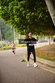 Runner Photo 3264918