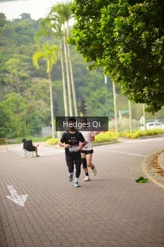 Runner Photo 3264925