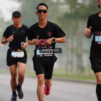 Runner Photo 3265334