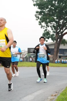 Runner Photo 3265624