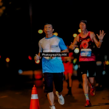 Runner Photo 3266513