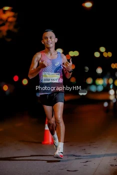 Runner Photo 3267446