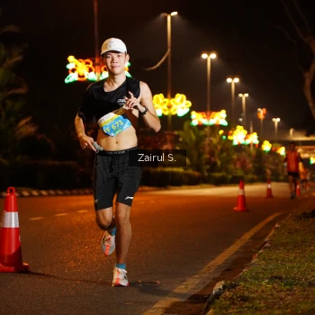 Runner Photo 3267479