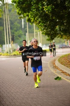 Runner Photo 3267926