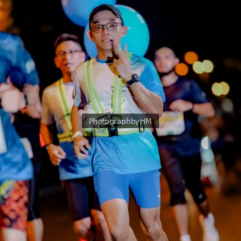 Runner Photo 3268124