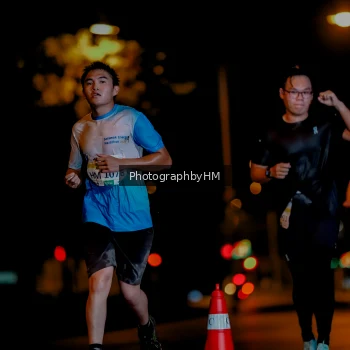 Runner Photo 3268773