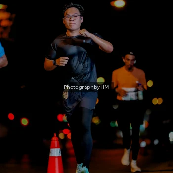Runner Photo 3268774