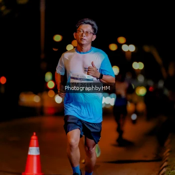 Runner Photo 3270033