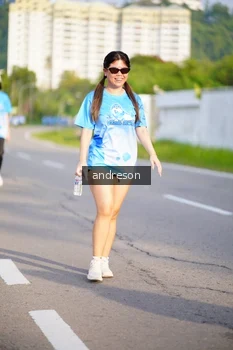 Runner Photo 3270195