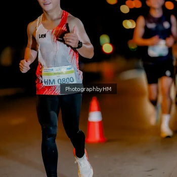 Runner Photo 3270248