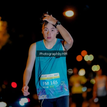 Runner Photo 3270574