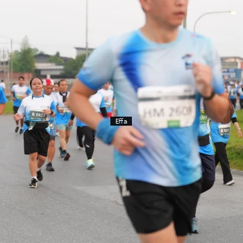 Runner Photo 3271415
