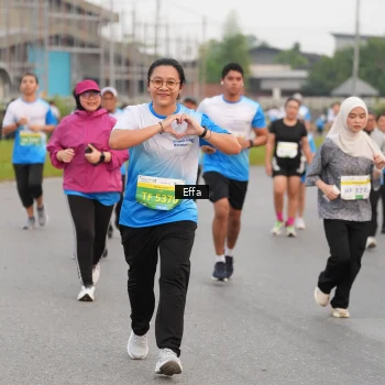 Runner Photo 3271436