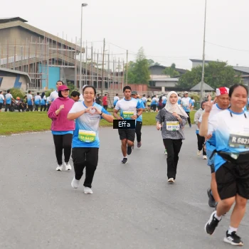 Runner Photo 3271448