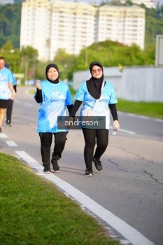 Runner Photo 3271539