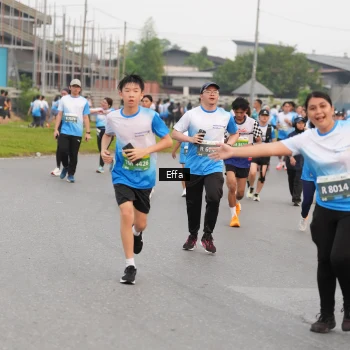 Runner Photo 3271568
