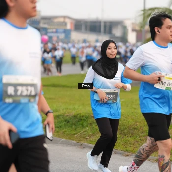 Runner Photo 3271714