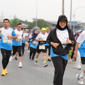 Runner Photo 3272111