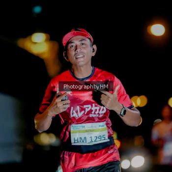 Runner Photo 3272117