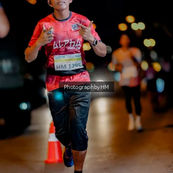 Runner Photo 3272120