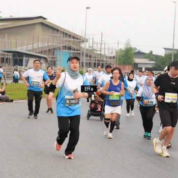 Runner Photo 3272149