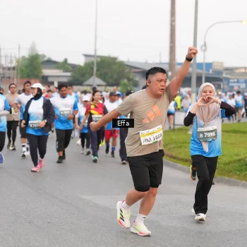 Runner Photo 3272415