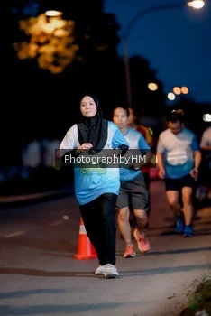 Runner Photo 3273027